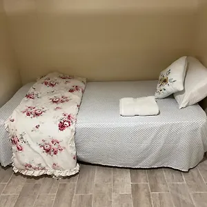 A Cozy In Queens United States